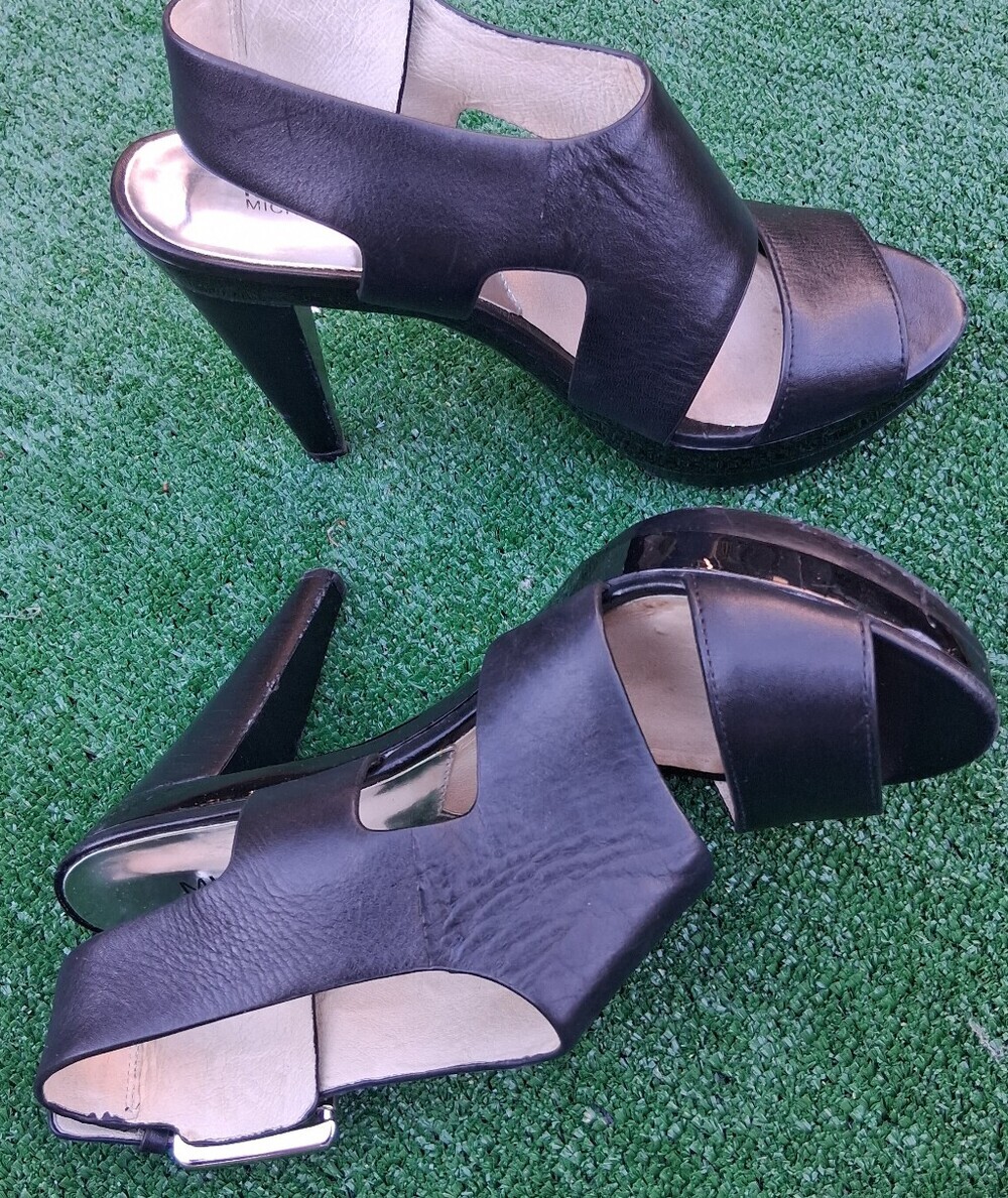 MICHAEL Michael Kors Carla Black Leather Strappy Platform Sandals Size 8.5